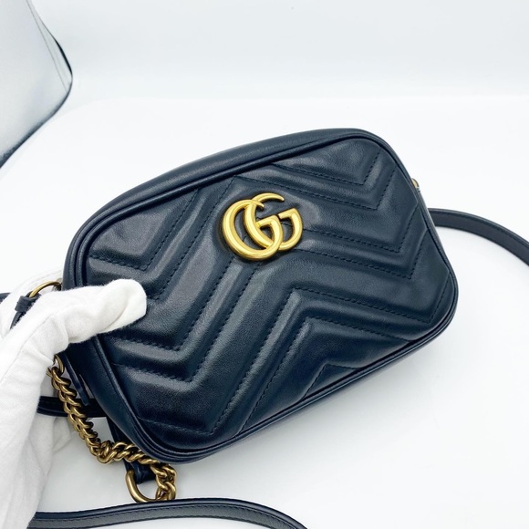 Authentic Gucci Marmont Mini Black - Picture 2 of 8